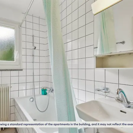 Apartment Two Level Terraced House In The Edge Of